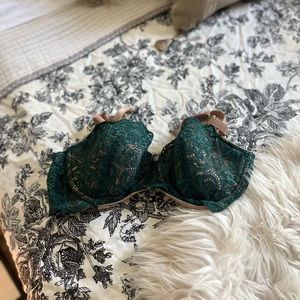 Third love green & nude lace bra